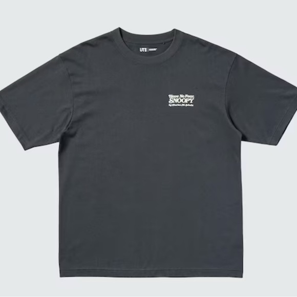 Uniqlo Peanuts UT Short Sleeve Snoopy and Woodstock Tee Size XL NWT - Picture 2 of 6